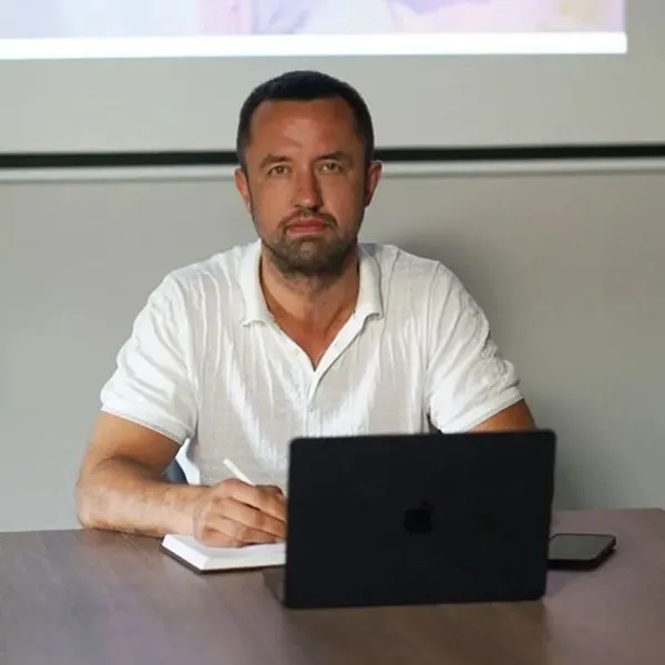 Кишканев Денис